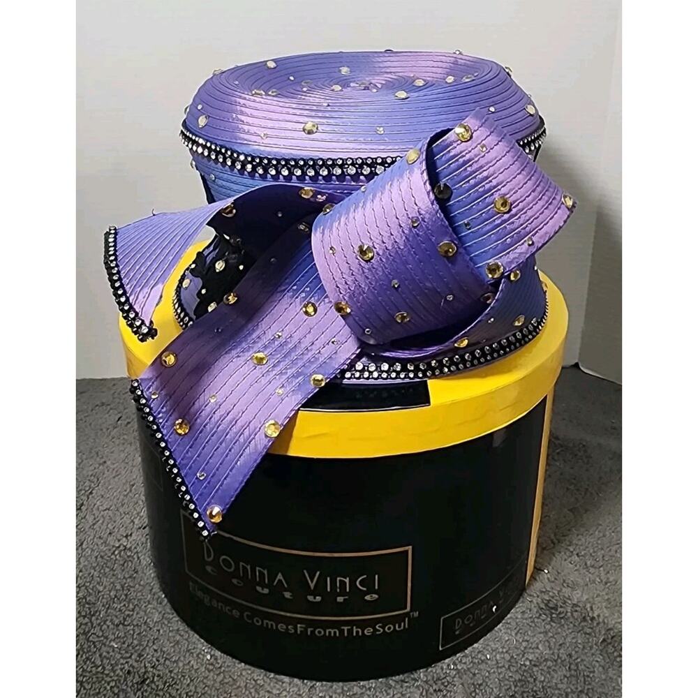 Vintage Donna Vinci Couture Bucket Lavender Rhinestone, Ribbon Detail With Box